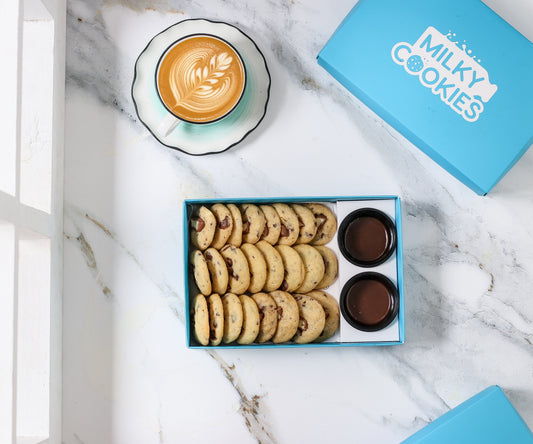 Mixed Kinder & Milk Chocolate Cookies — 24 Pieces
